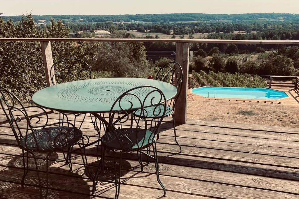Maison Vue Panoramique Depuis Le Coteau De Σινόν Εξωτερικό φωτογραφία